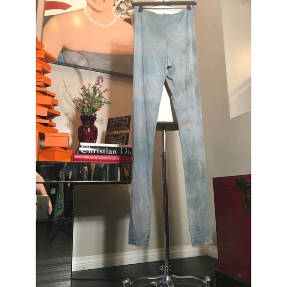 The People of the Labyrinths Modal Eagle Leggings - Picture 7 of 10